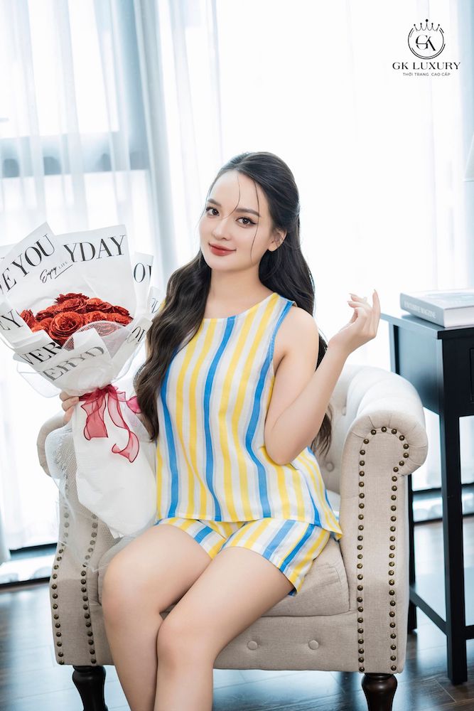 Đồ ngủ, đồ bộ mặc nhà sát nách quần đùi chất liệu thô kẻ GK101